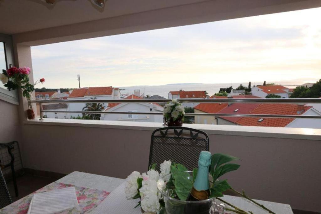 Anamar Apartments Novaglia Esterno foto